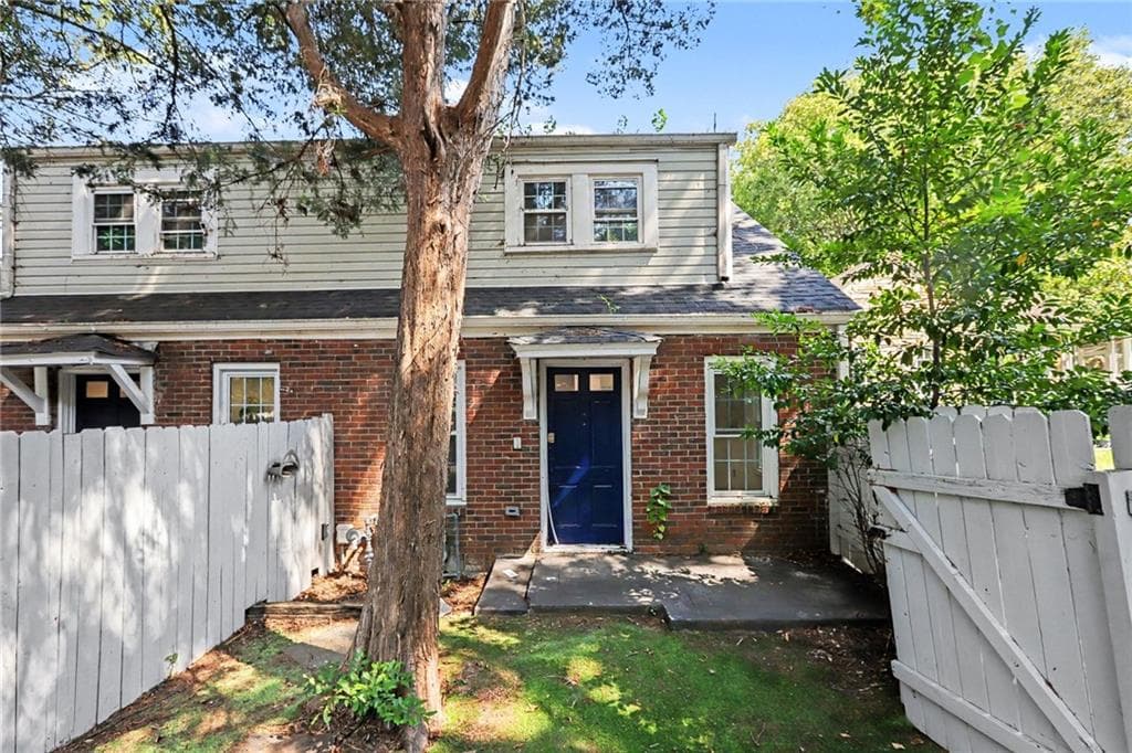 4 bedroom, 2 bathroom, 1,880 sq ft single family residence for sale at 1251 Monroe Drive Northeast, Atlanta, GA 30306 — photo 6