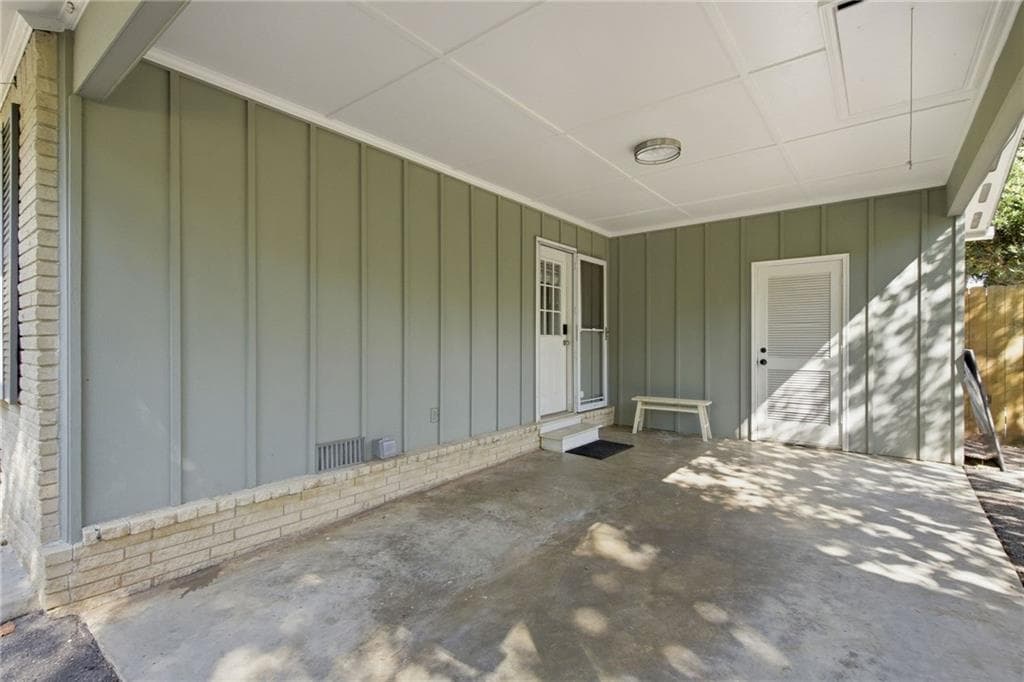 4 bedroom, 2 bathroom, 1,573 sq ft single family residence for sale at 3650 Sheffield Place, Tucker, GA 30084 — photo 3