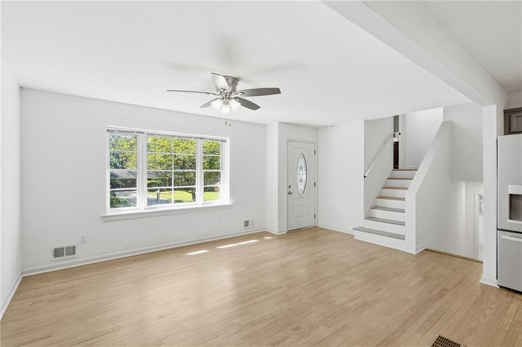 4 bedroom, 2 bathroom, 1,573 sq ft single family residence for sale at 3650 Sheffield Place, Tucker, GA 30084 — photo 4