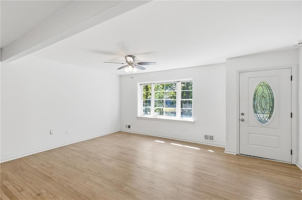 4 bedroom, 2 bathroom, 1,573 sq ft single family residence for sale at 3650 Sheffield Place, Tucker, GA 30084 — photo 5