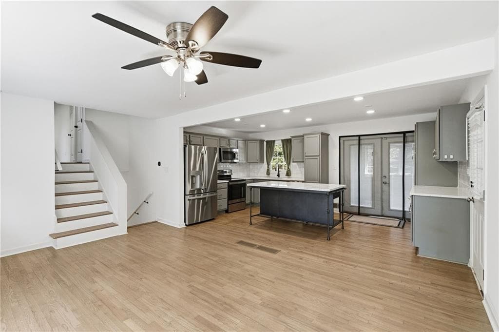 4 bedroom, 2 bathroom, 1,573 sq ft single family residence for sale at 3650 Sheffield Place, Tucker, GA 30084 — photo 8