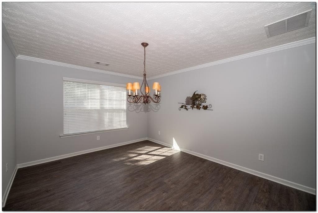 4 bedroom, 3 bathroom, 2,740 sq ft single family residence for rent at 3832 Roxberry Hill Lane, Buford, GA 30518 for $2,300 a month — photo 6