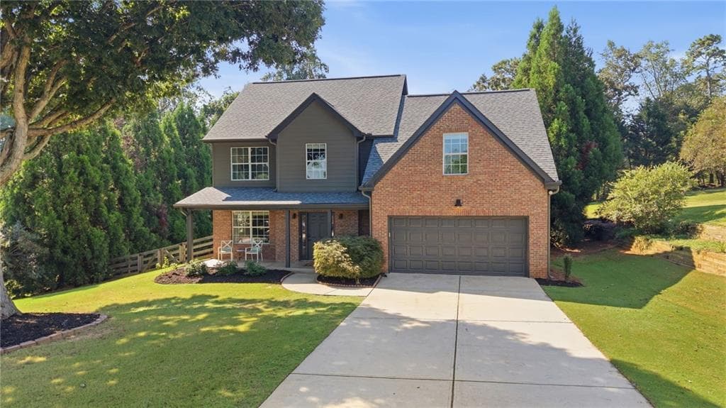 4 bedroom, 3 bathroom, 2,901 sq ft single family residence under contract at 4870 Haley Farms Drive, Cumming, GA 30028 — photo 2