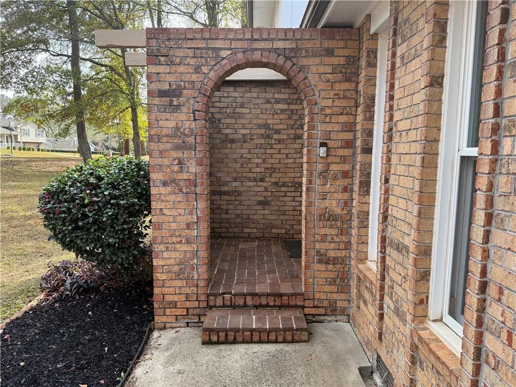 3 bedroom, 2 bathroom, 2,084 sq ft single family residence for rent at 7719 Glen Devon Road, Jonesboro, GA 30236 for $1,900 a month — photo 4