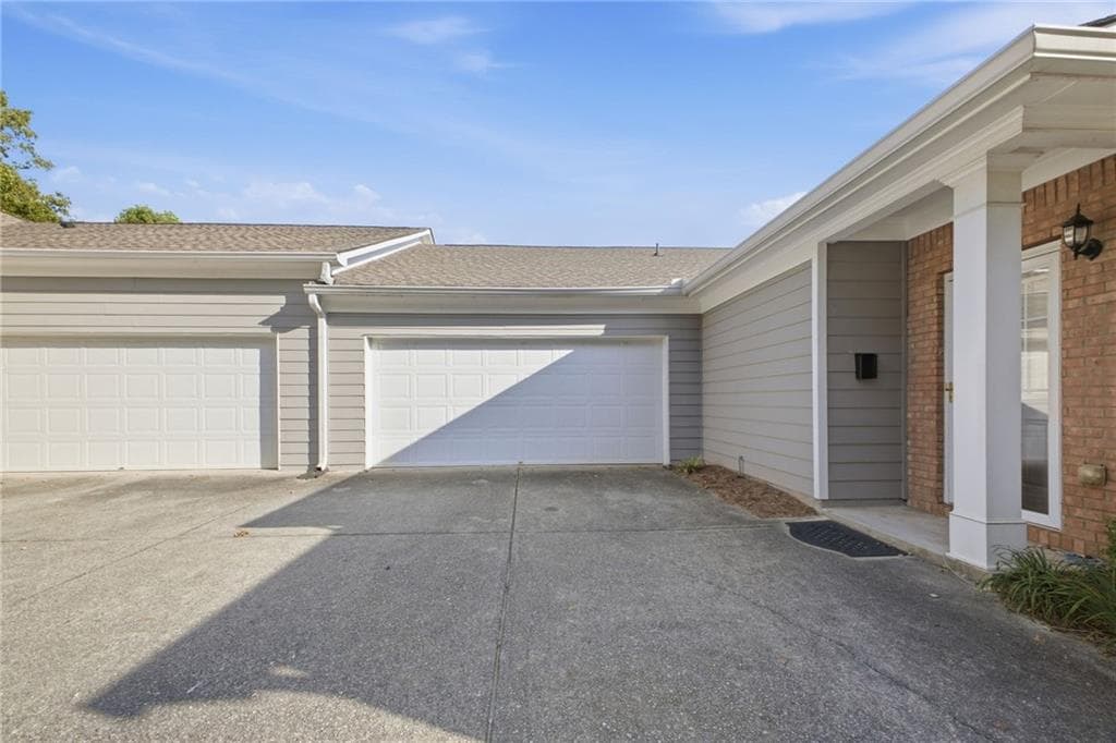 2 bedroom, 2 bathroom, 1,353 sq ft townhouse for sale at 528 Camry Circle, Dallas, GA 30157 — photo 5