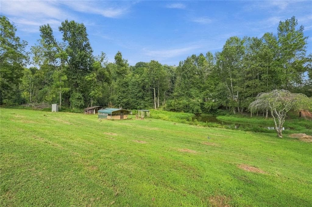 3 bedroom, 2 bathroom, 1,637 sq ft single family residence for sale at 993 Sam Freeman Road, Hoschton, GA 30548 — photo 8
