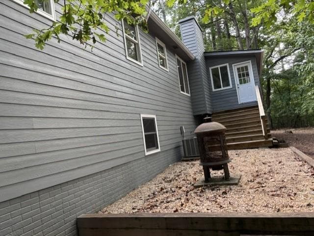 3 bedroom, 2 bathroom, 1,632 sq ft single family residence for sale at 2198 Winding Creek Lane, Marietta, GA 30064 — photo 5