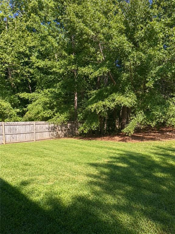4 bedroom, 3 bathroom, 3,510 sq ft single family residence for sale at 804 Pownal Lane, Hampton, GA 30228 — photo 6