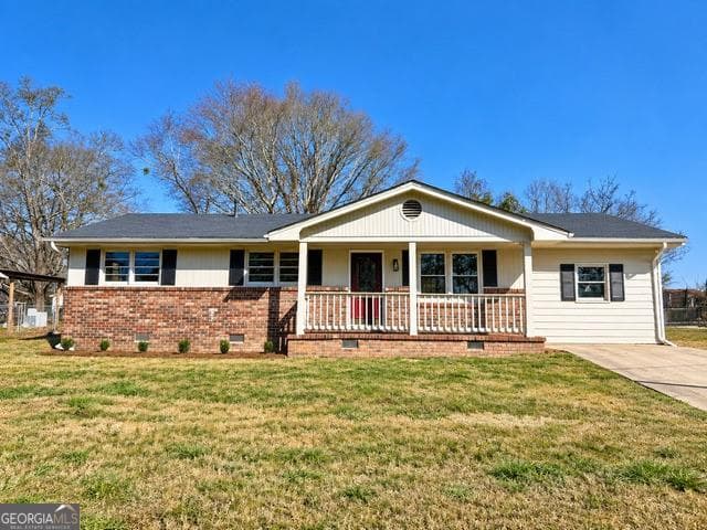 3 bedroom, 2 bathroom, 1,320 sq ft single family residence for sale at 1091 Mountain View Road, Conyers, GA 30012