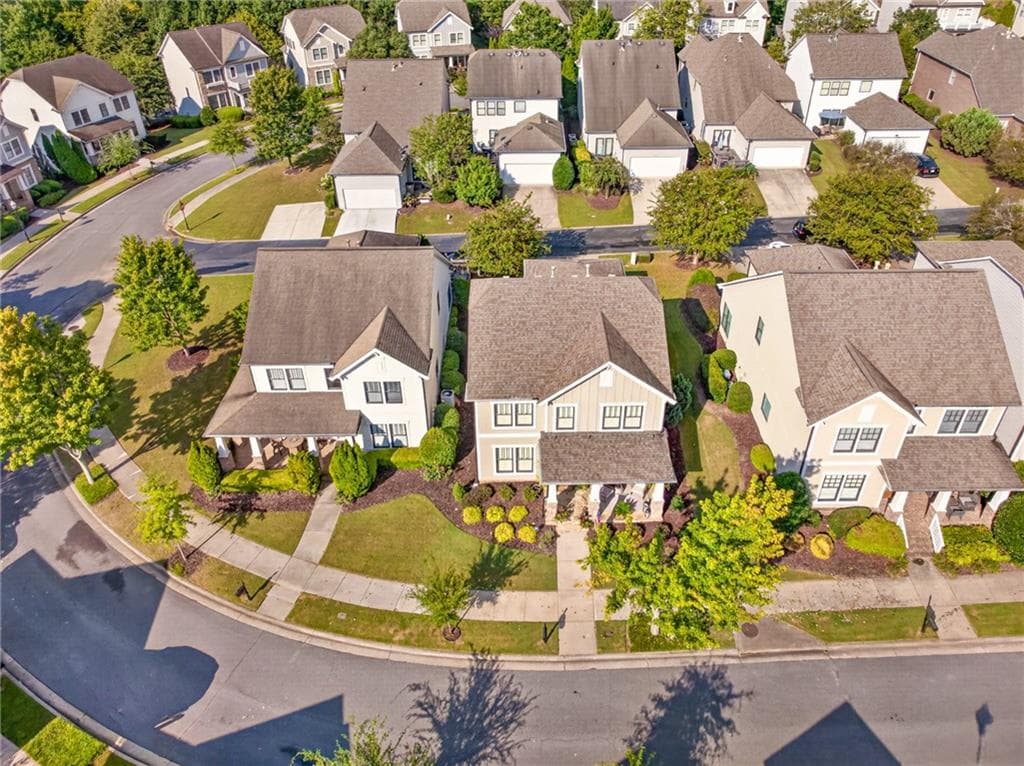 4 bedroom, 3 bathroom, 2,156 sq ft single family residence for sale at 3790 Portland Trail Drive, Suwanee, GA 30024 — photo 6