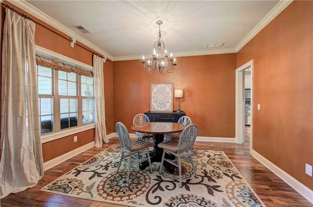 3 bedroom, 3 bathroom, 2,563 sq ft single family residence under contract at 108 Quail Run Drive, Calhoun, GA 30701 — photo 5