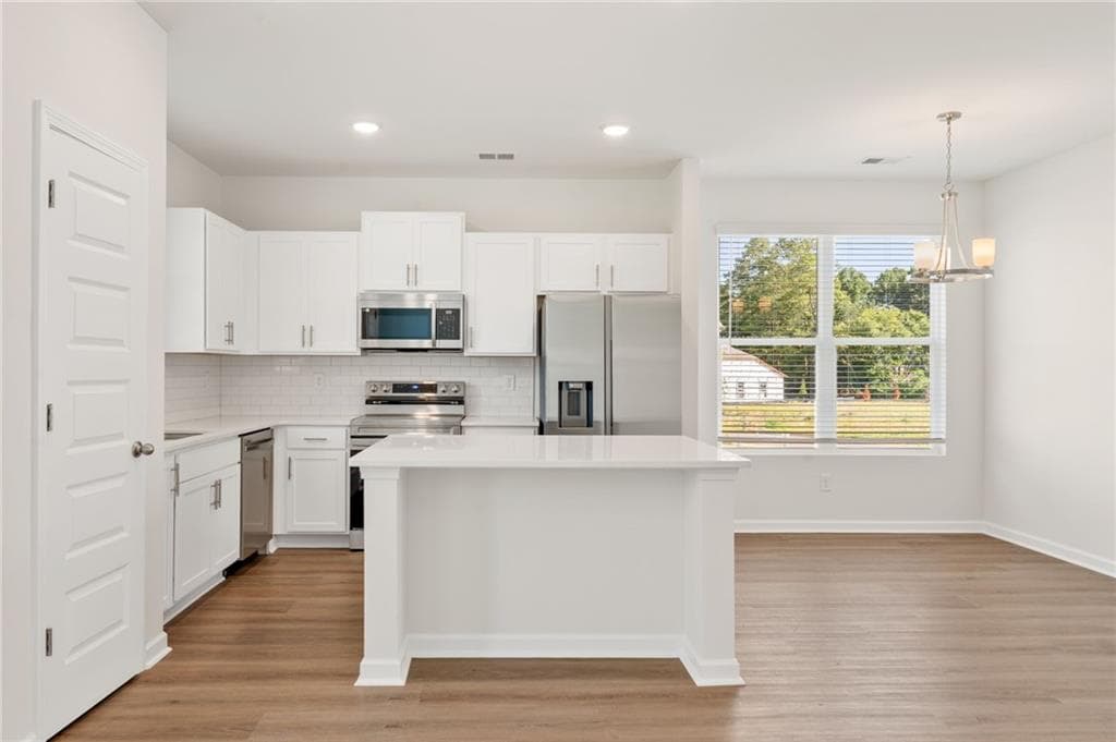 3 bedroom, 2 bathroom, 1,335 sq ft single family residence for sale at 138 Formosa Street, Adairsville, GA 30103 — photo 3
