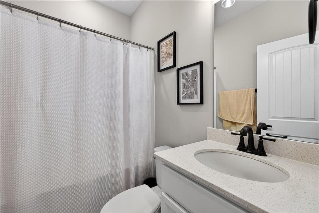 5 bedroom, 3 bathroom, 3,652 sq ft single family residence for sale at 4167 Cedar Commons Way, Conley, GA 30288 — photo 8