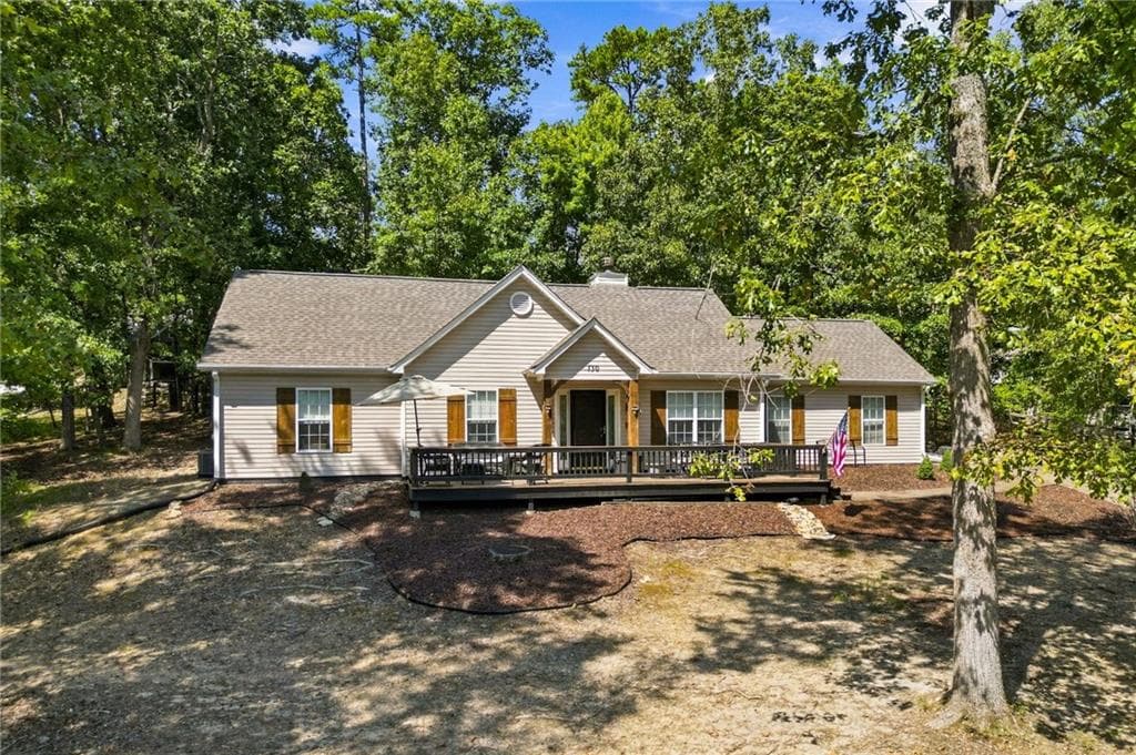 3 bedroom, 2 bathroom, 1,306 sq ft single family residence for sale at 130 Walnut Court, Waleska, GA 30183 — photo 3