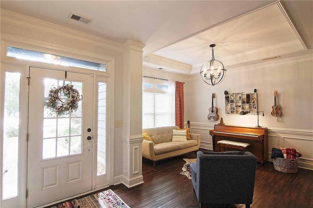 4 bedroom, 3 bathroom, 2,784 sq ft single family residence for sale at 1238 Fairwinds Drive, Loganville, GA 30052 — photo 5