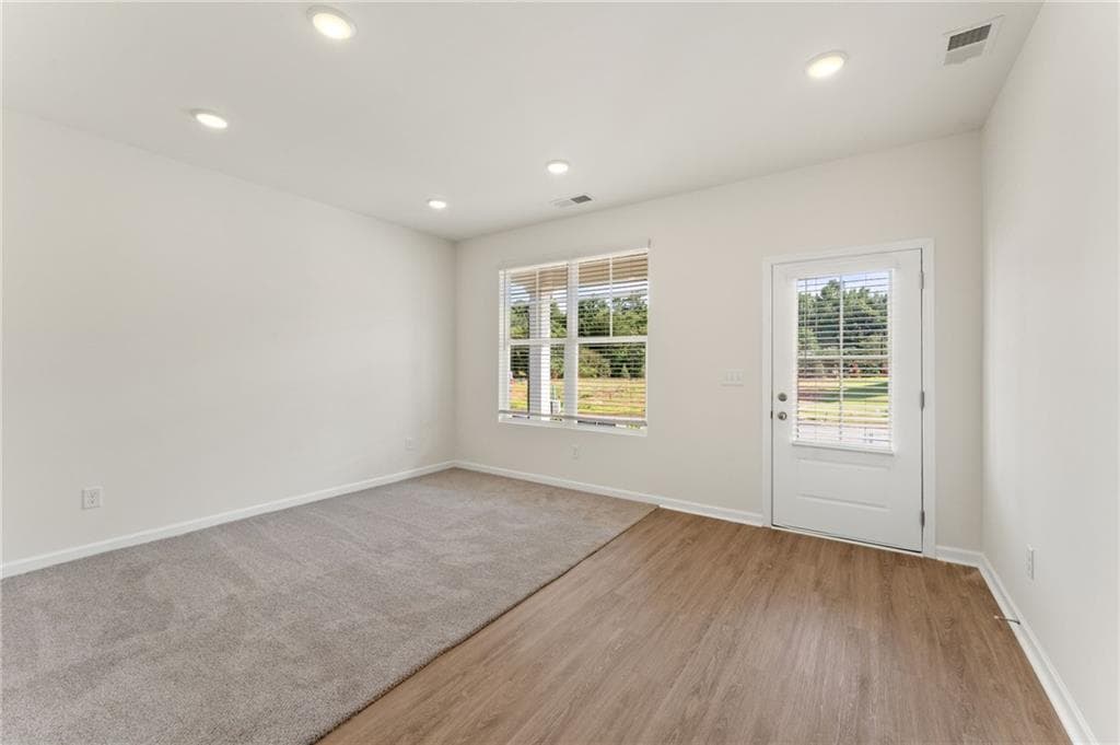 4 bedroom, 3 bathroom, 2,101 sq ft single family residence for sale at 103 Bluefin Street, Adairsville, GA 30103 — photo 2