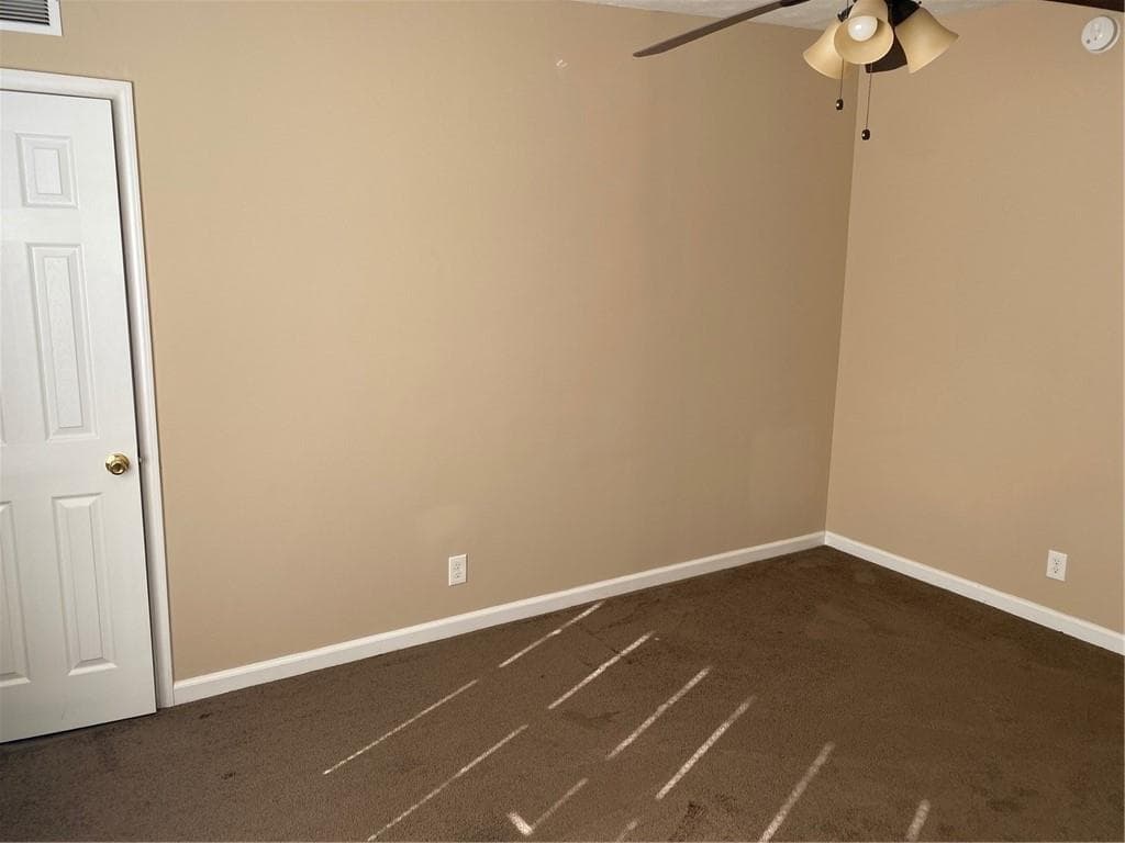 3 bedroom, 1 bathroom, 1,300 sq ft townhouse for rent at 105 George Street 108, Hampton, GA 30228 for $1,375 a month — photo 9