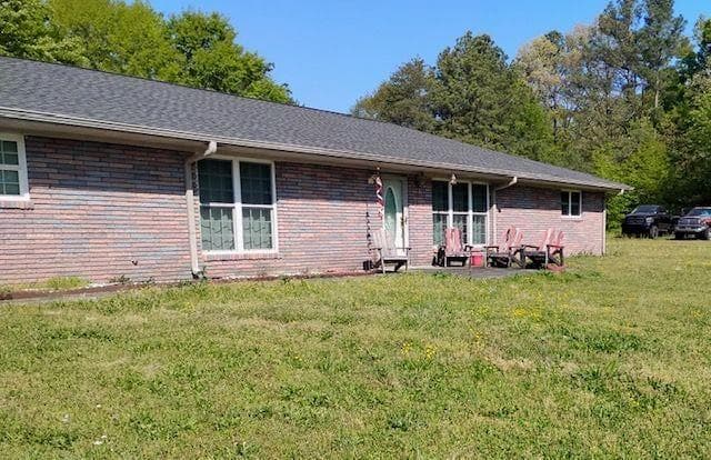 4 bedroom, 2 bathroom, 2,211 sq ft single family residence for sale at 392 Nickelsville Road, Resaca, GA 30735 — photo 8