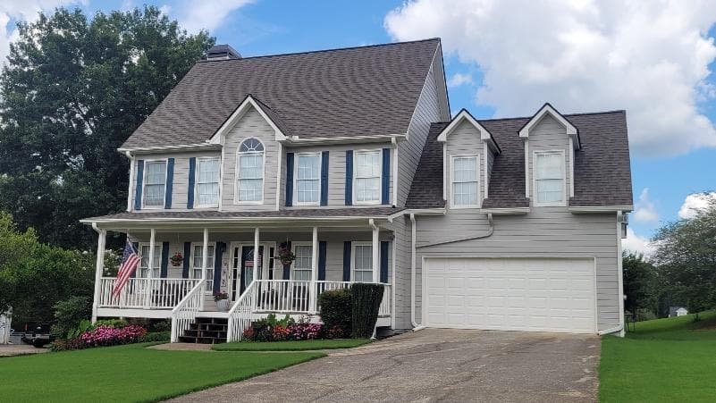 4 bedroom, 3 bathroom, 1,716 sq ft single family residence for sale at 779 Coleen Drive, Winder, GA 30680 — photo 2