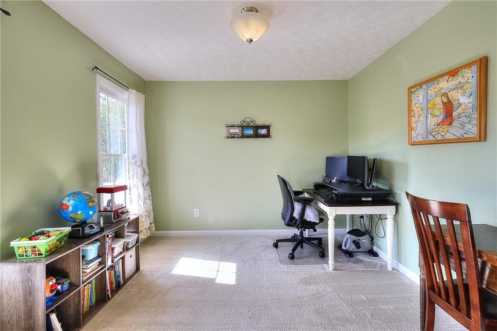 4 bedroom, 3 bathroom, 1,716 sq ft single family residence for sale at 779 Coleen Drive, Winder, GA 30680 — photo 8