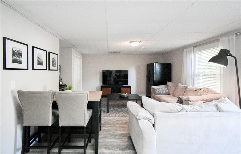 1 bedroom, 1 bathroom, 900 sq ft apartment for rent at 2304 Boardwalk, Marietta, GA 30066 for $1,500 a month — photo 1 of 16