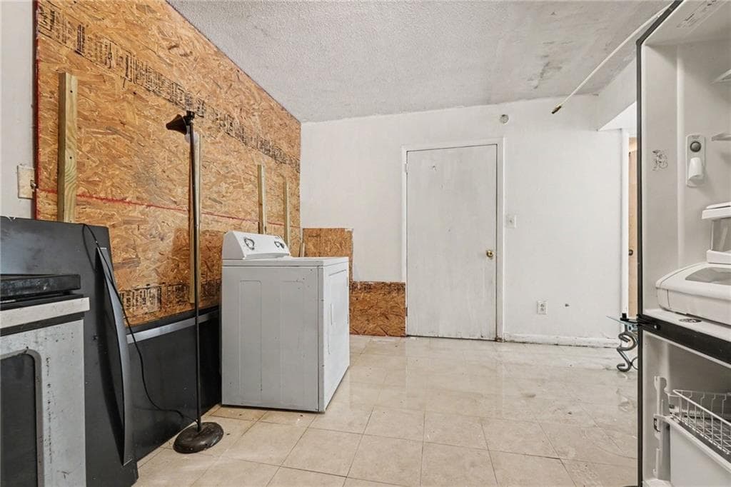 3 bedroom, 2 bathroom, 1,134 sq ft townhouse for sale at 17 Peyton Place, Atlanta, GA 30311 — photo 9
