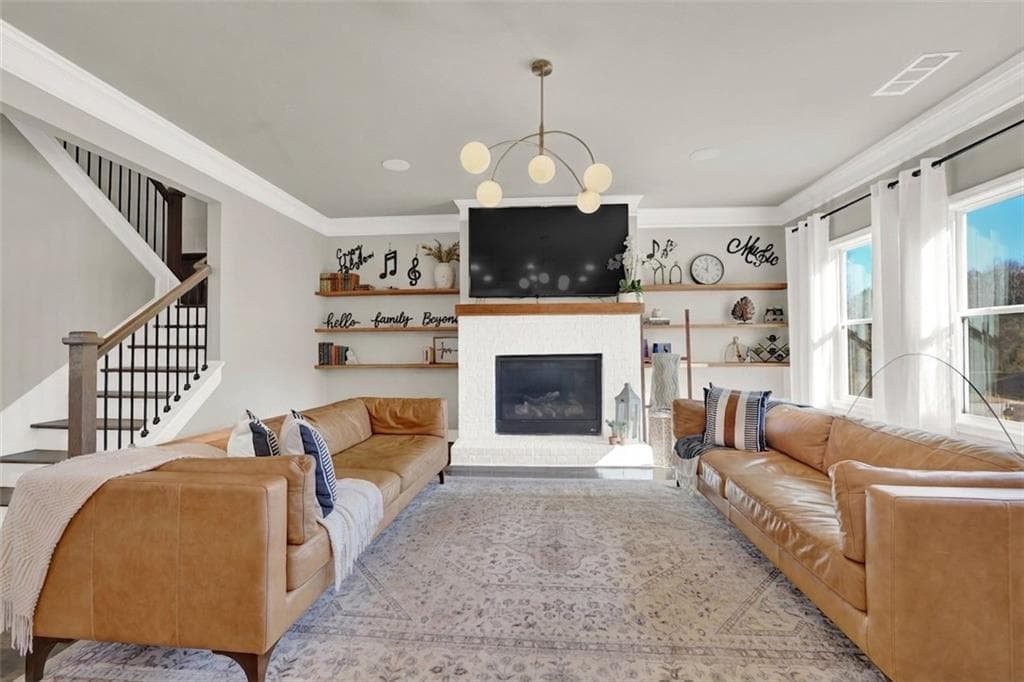6 bedroom, 4 bathroom, 2,684 sq ft single family residence for sale at 103 Parkers Place, Hoschton, GA 30548 — photo 5