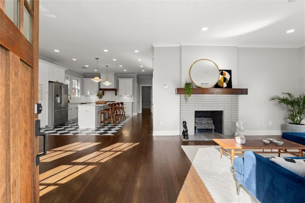 4 bedroom, 3 bathroom, 2,308 sq ft single family residence for sale at 684 Kennesaw Avenue, Atlanta, GA 30308 — photo 6