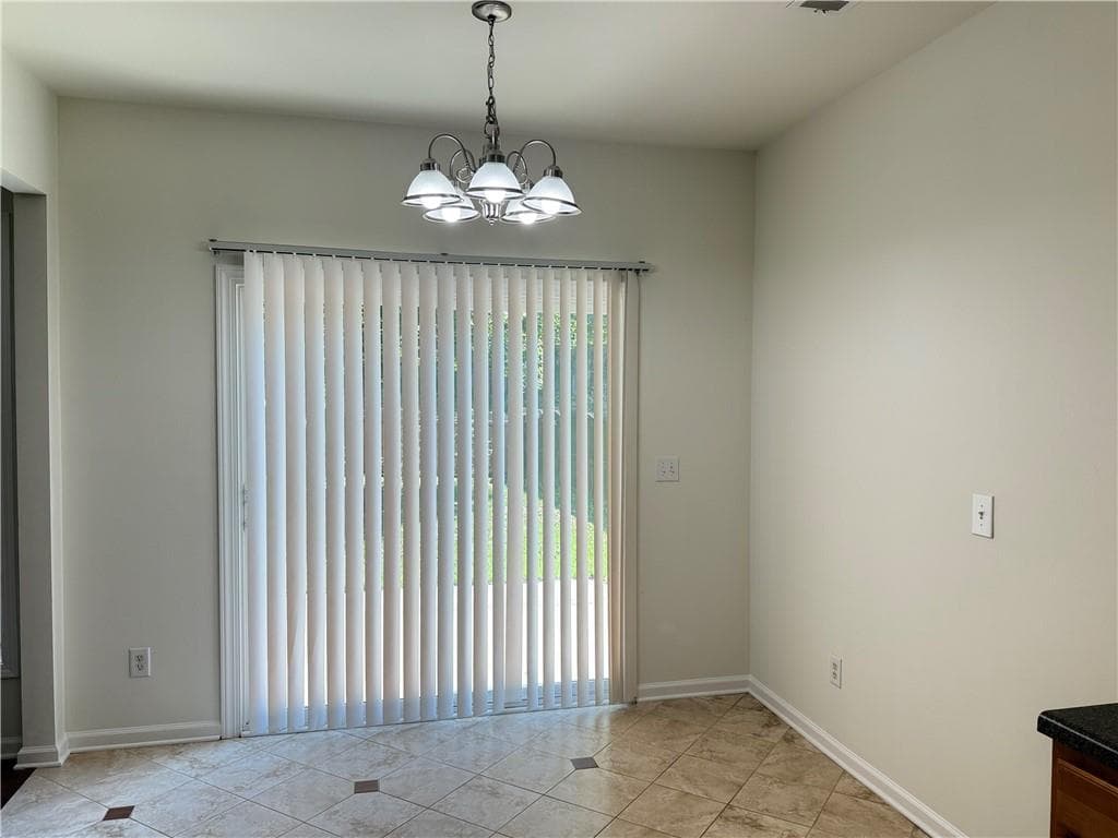 3 bedroom, 3 bathroom, 1,806 sq ft single family residence for rent at 5925 Ellington Cove, Cumming, GA 30040 for $2,150 a month — photo 9