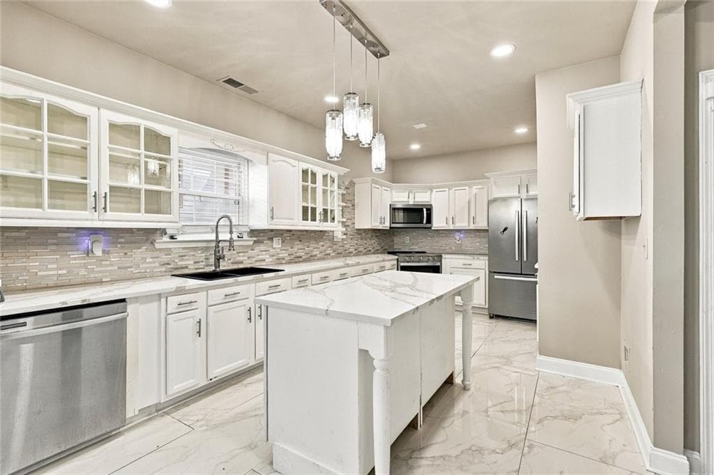 4 bedroom, 4 bathroom, 3,276 sq ft single family residence for rent at 187 Hemphill School Road, Atlanta, GA 30331 for $2,950 a month — photo 8