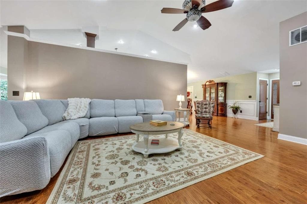 4 bedroom, 3 bathroom, 2,570 sq ft single family residence for sale at 40 Woodcrest Avenue, Covington, GA 30016 — photo 9