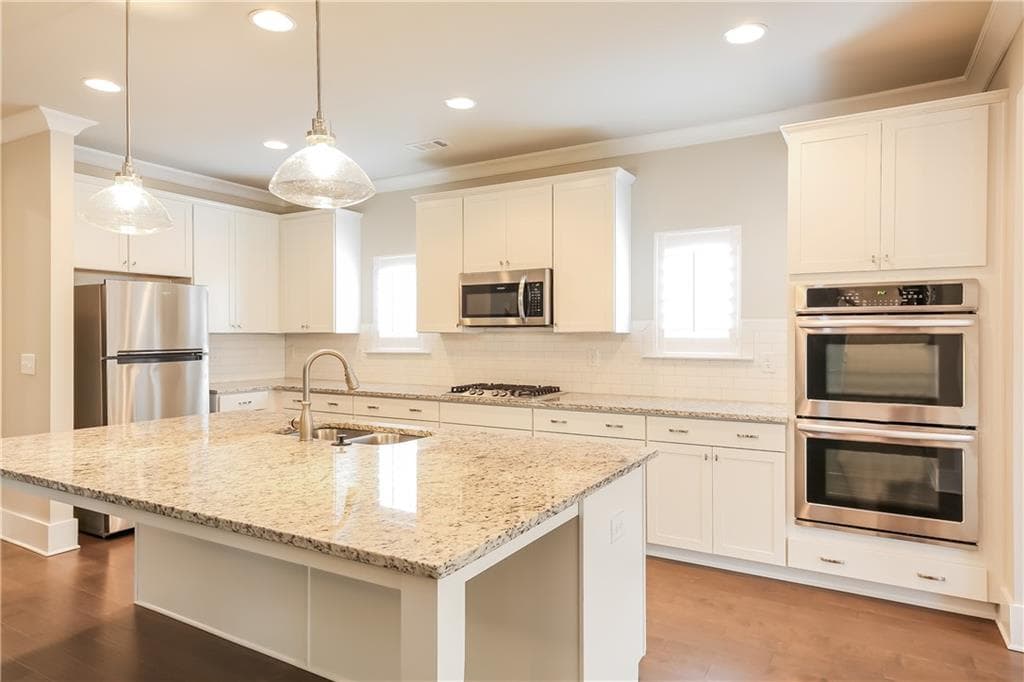 4 bedroom, 3 bathroom, 2,500 sq ft single family residence for rent at 244 Aspen Valley Lane, Dallas, GA 30157 for $2,870 a month — photo 2