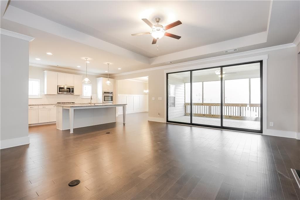 4 bedroom, 3 bathroom, 2,500 sq ft single family residence for rent at 244 Aspen Valley Lane, Dallas, GA 30157 for $2,870 a month — photo 4