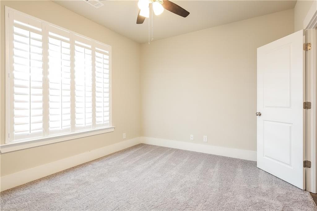 4 bedroom, 3 bathroom, 2,500 sq ft single family residence for rent at 244 Aspen Valley Lane, Dallas, GA 30157 for $2,870 a month — photo 10