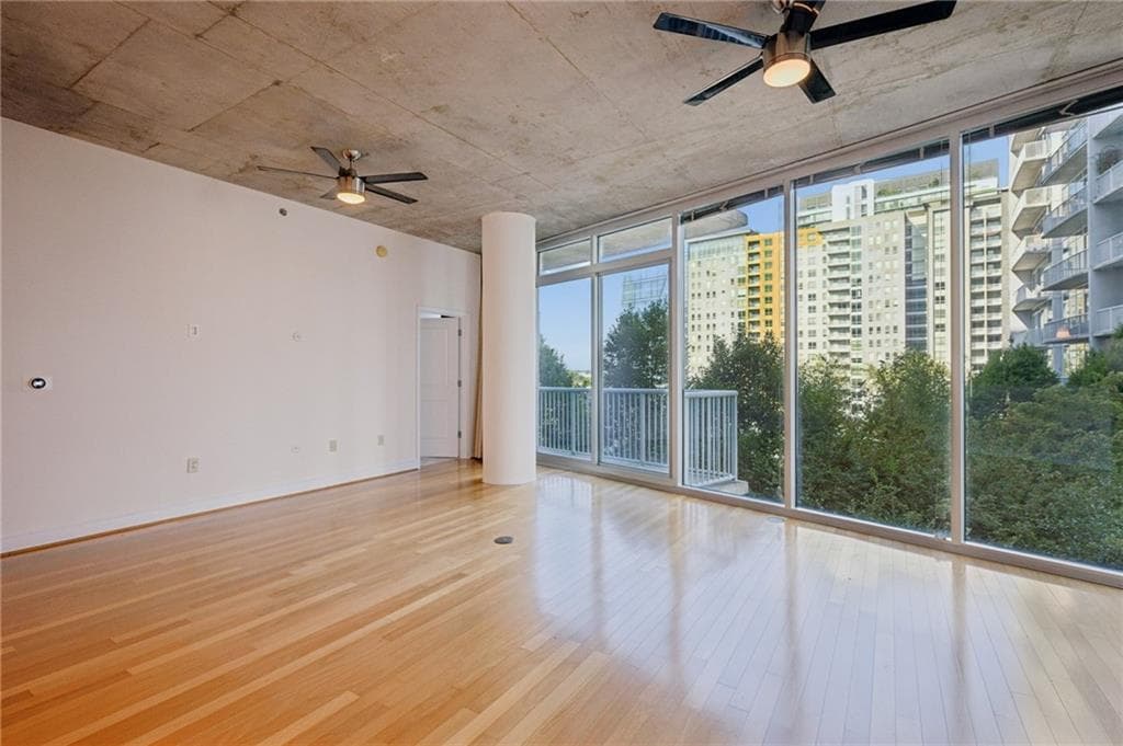 2 bedroom, 2 bathroom, 1,260 sq ft condominium for sale at 950 W Peachtree Street 903, Atlanta, GA 30309 — photo 5
