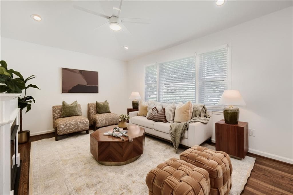 4 bedroom, 3 bathroom, 2,200 sq ft single family residence for sale at 250 Holly Road, Atlanta, GA 30314 — photo 5