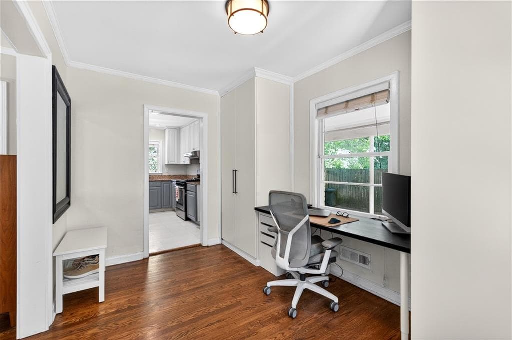 2 bedroom, 1 bathroom single family residence for sale at 1844 Georgiana Drive, Atlanta, GA 30329 — photo 9