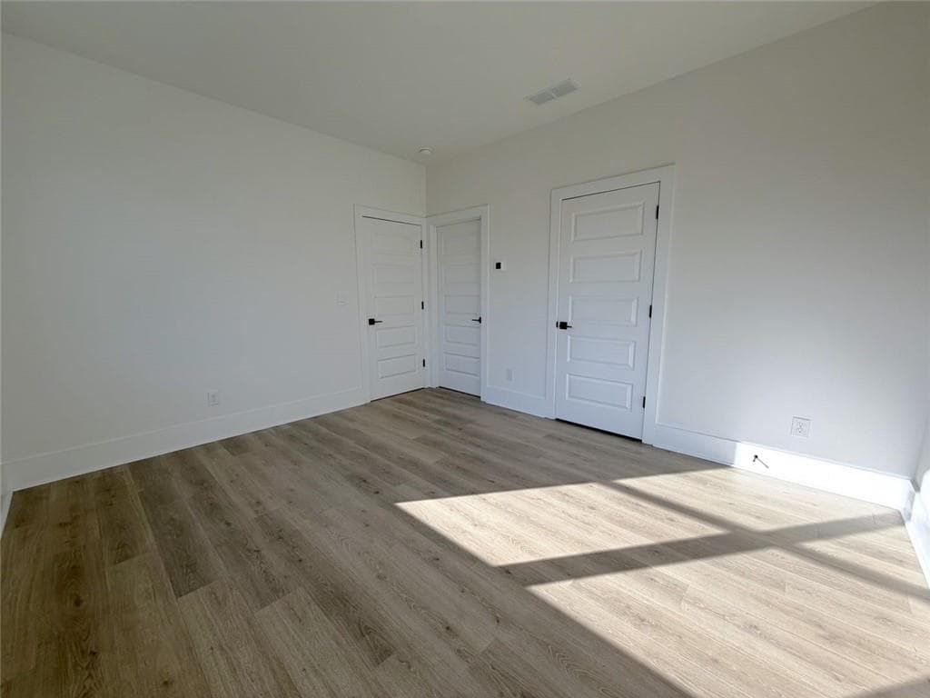 3 bedroom, 4 bathroom townhouse under contract at 5645 PEACH ORCHARD Trail, Peachtree Corners, GA 30092 — photo 5