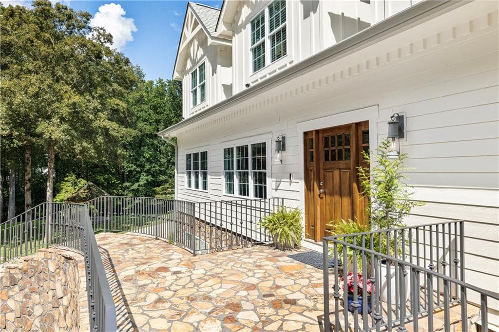 6 bedroom, 8 bathroom, 9,815 sq ft single family residence for sale at 1510 Birmingham Road, Milton, GA 30004 — photo 4