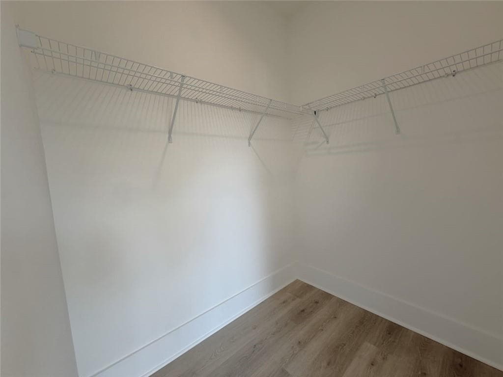3 bedroom, 4 bathroom, 2,308 sq ft townhouse for sale at 5641 PEACH ORCHARD Trail, Peachtree Corners, GA 30092 — photo 6