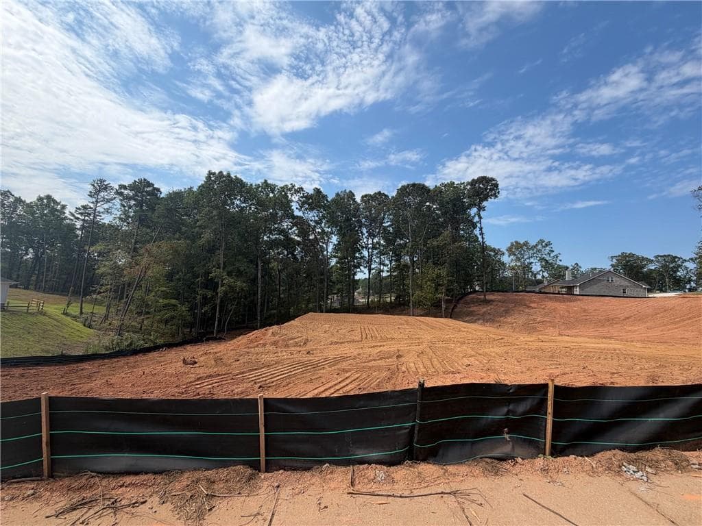5 bedroom, 4 bathroom, 3,327 sq ft single family residence for sale at 5363 Modena Drive, Douglasville, GA 30135