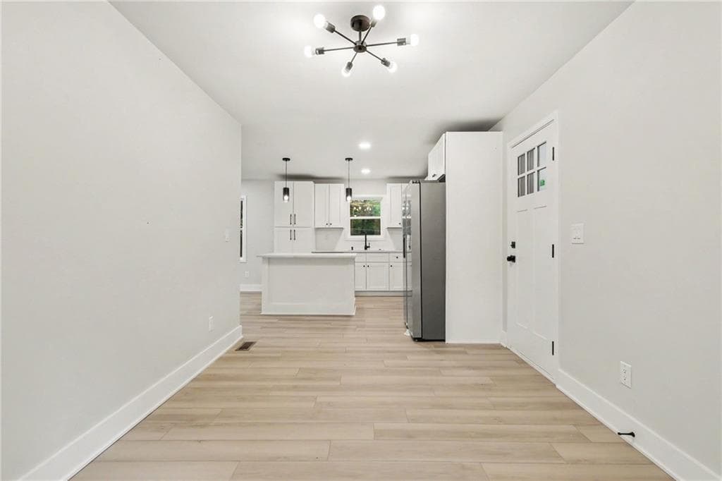 3 bedroom, 2 bathroom, 1,056 sq ft single family residence for sale at 4225 Bakers Ferry Road, Atlanta, GA 30331 — photo 8