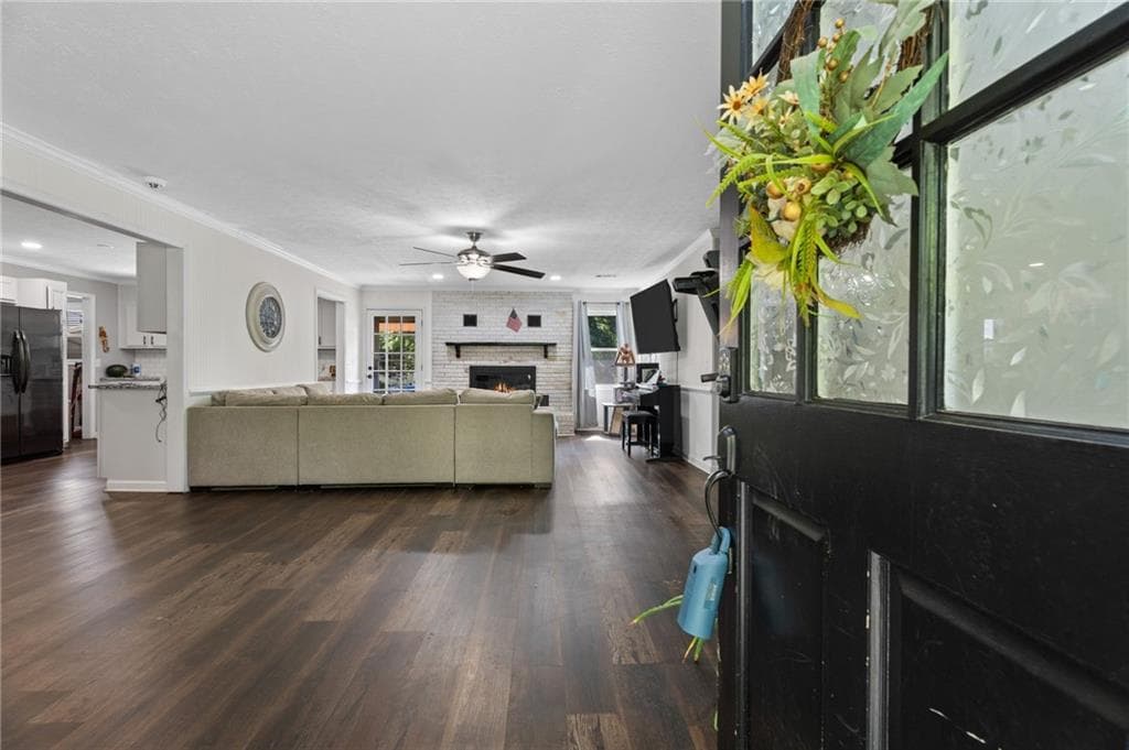 4 bedroom, 3 bathroom, 2,320 sq ft single family residence for sale at 22 Virginia Road, Temple, GA 30179 — photo 5