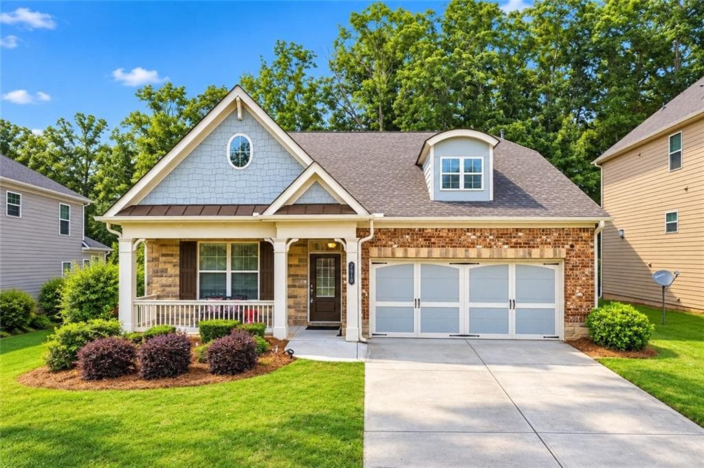 4 bedroom, 3 bathroom, 2,800 sq ft home for sale at 2910 Prestwood Drive, Cumming, GA