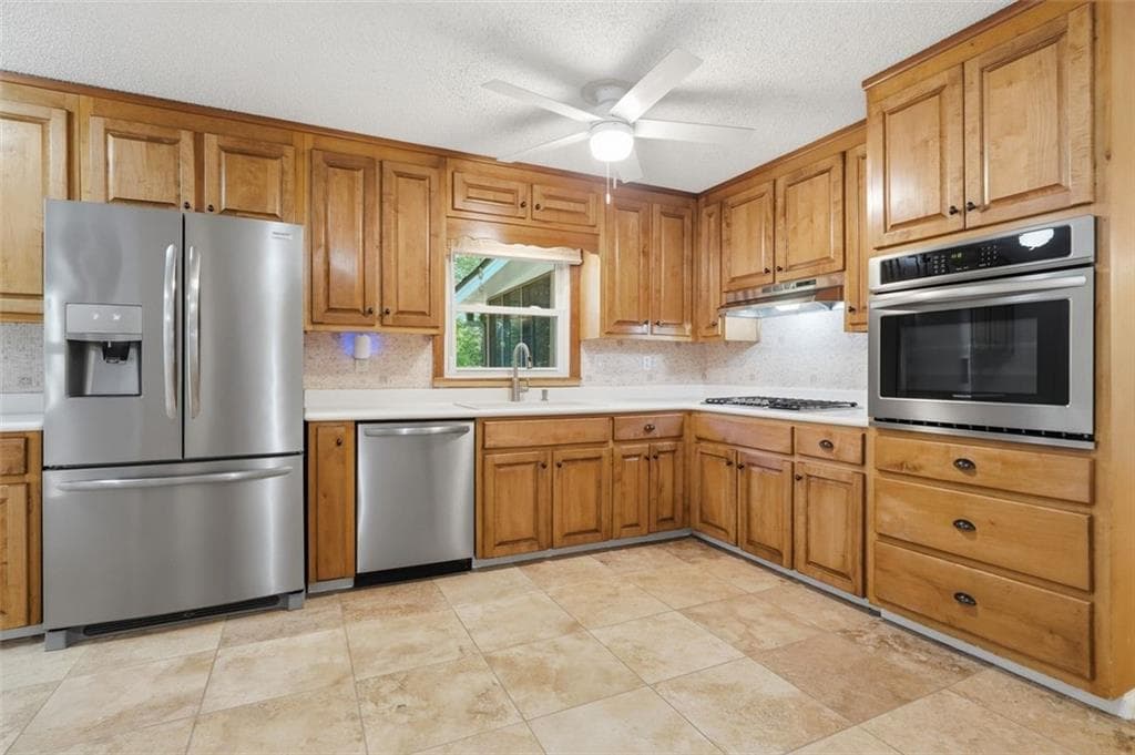 3 bedroom, 2 bathroom, 1,776 sq ft single family residence for sale at 1770 Redd Road, Milton, GA 30004 — photo 10