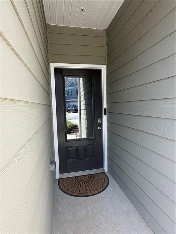 3 bedroom, 3 bathroom, 1,568 sq ft townhouse for sale at 11633 Mendenhall Court, Hampton, GA 30228 — photo 2