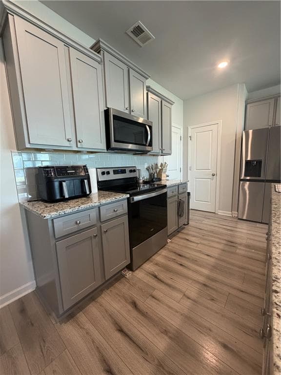 3 bedroom, 3 bathroom, 1,568 sq ft townhouse for sale at 11633 Mendenhall Court, Hampton, GA 30228 — photo 6