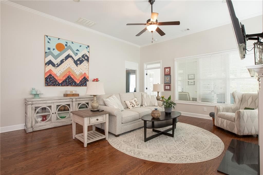 3 bedroom, 2 bathroom, 1,923 sq ft single family residence for sale at 3847 Sweet Magnolia Drive, Gainesville, GA 30504 — photo 6