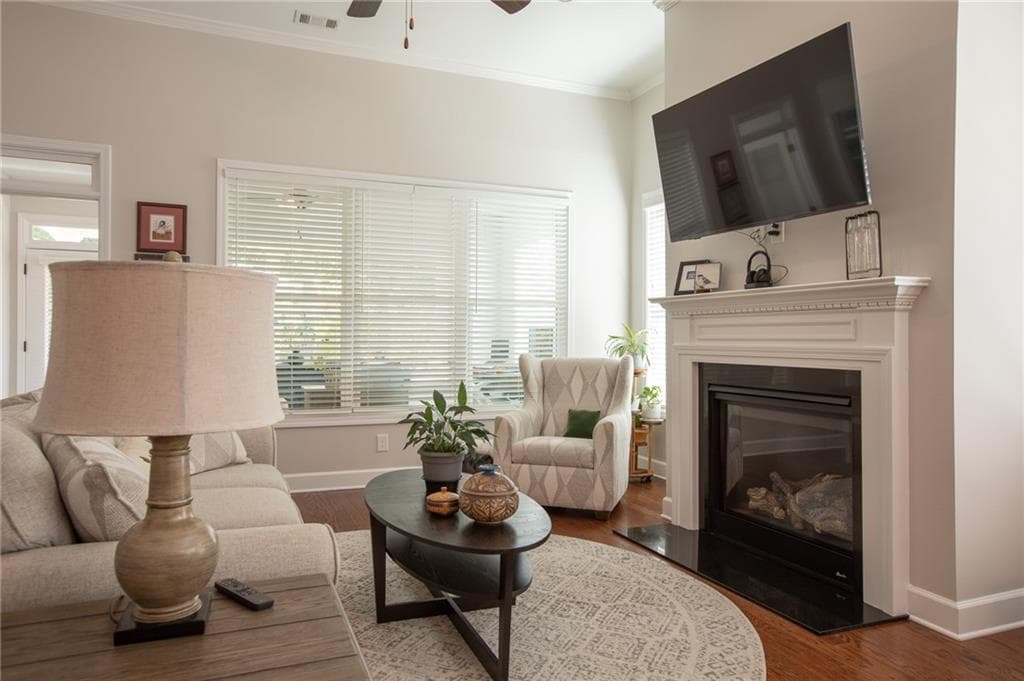 3 bedroom, 2 bathroom, 1,923 sq ft single family residence for sale at 3847 Sweet Magnolia Drive, Gainesville, GA 30504 — photo 7