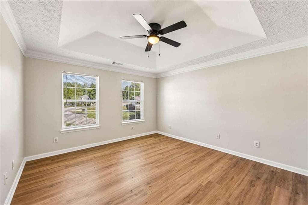 3 bedroom, 3 bathroom, 1,497 sq ft single family residence for sale at 4368 Gray Raptor Circle, Snellville, GA 30039 — photo 8